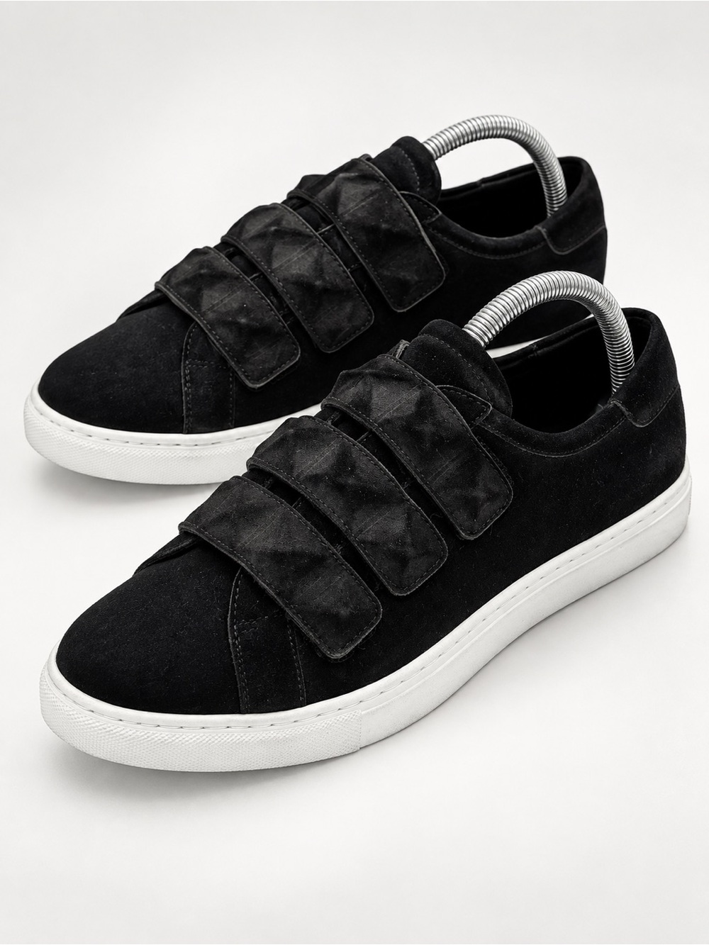 Rebecca Minkoff Womens 9.5M Black Suede Studded Straps Low Top Sneakers